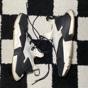 Nike Huarache shoes